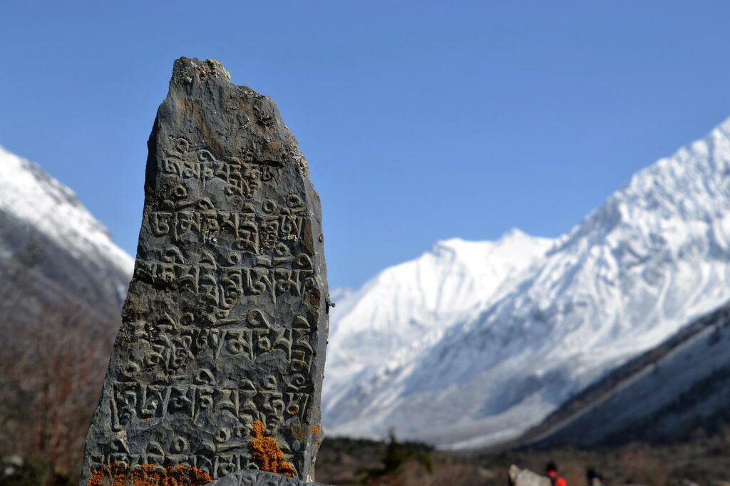 himalaya, nepal, stone-1386297.jpg